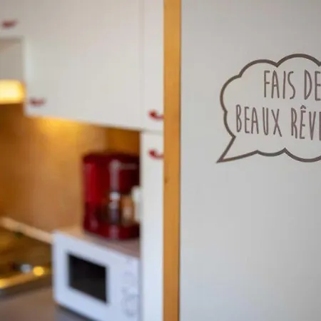 Cosy Avec Terrasse A - Api-1-52-755 Sauveterre-de-Rouergue