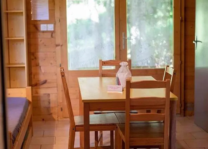 캠프장 Cosy Avec Terrasse A - Api-1-52-755 *