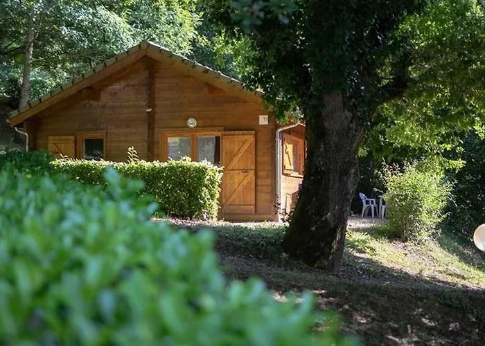 Cosy Avec Terrasse A - Api-1-52-755 * Sauveterre-de-Rouergue